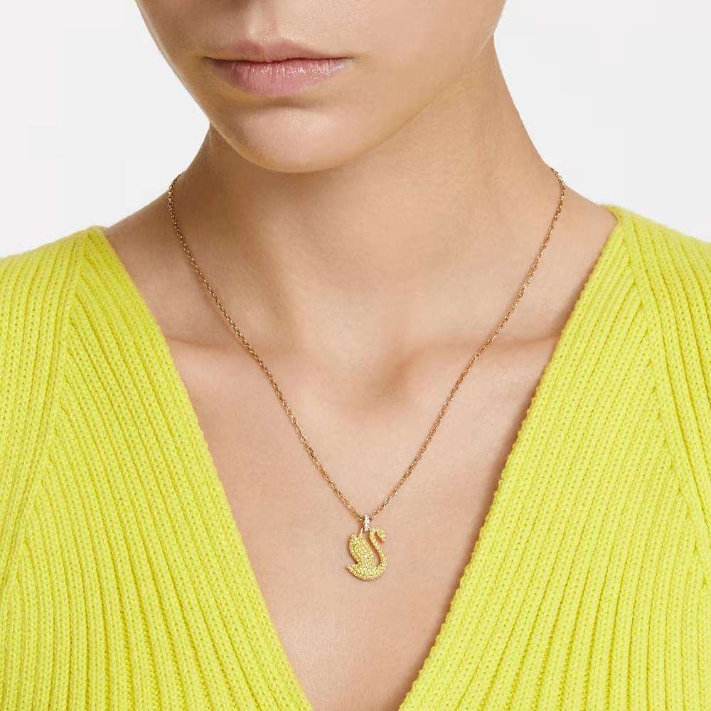 Swarovski Iconic Swan pendant Medium, Yellow, Gold-tone plated 5647553 (2)